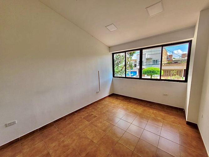 Edificio en venta en Alfonso Lopez, Palmira, 407 m² · foto 17 de 24