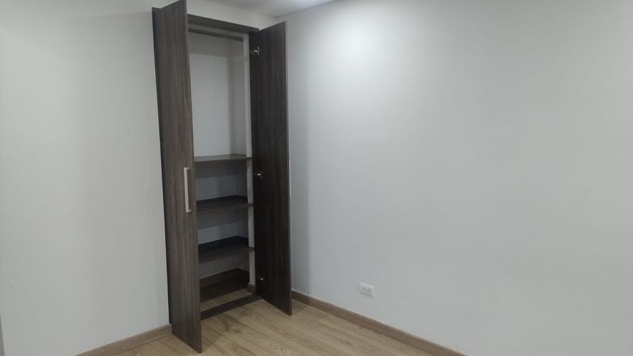 Apartaestudio en venta en Bellavista Occidental, Bogotá, 29 m² · foto 4 de 8