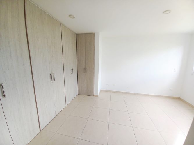 Apartamento de 3 alcobas en venta en Ibagué, 76 m² · foto 14 de 24