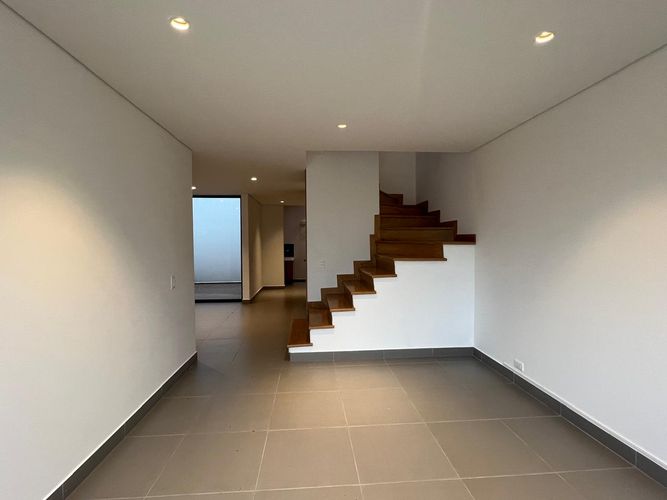 Casa de 3 alcobas en venta en Lomitas, La Ceja, 140 m² · foto 2 de 14