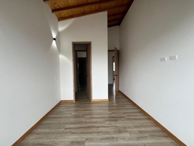 Casa de 3 alcobas en venta en Lomitas, La Ceja, 140 m² · foto 10 de 14
