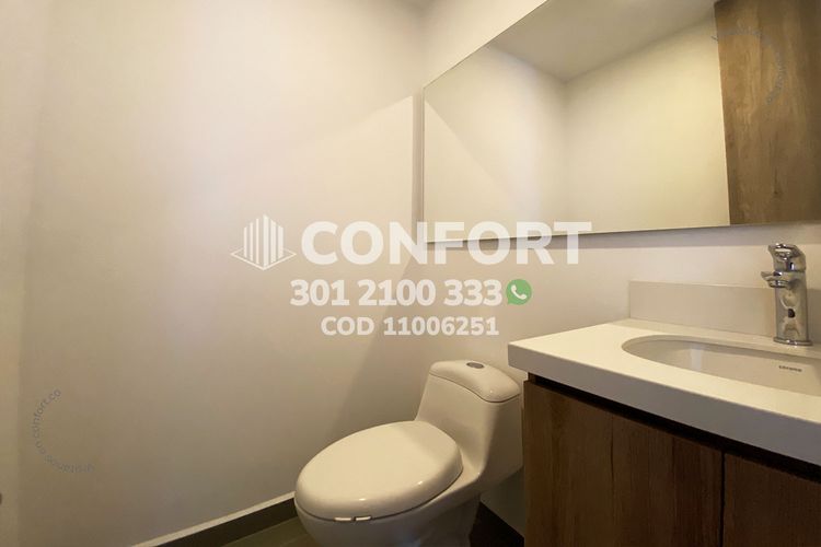 Apartamento de 2 alcobas en arriendo en Ciudad Del Río, Medellín, 87 m² · foto 10 de 24