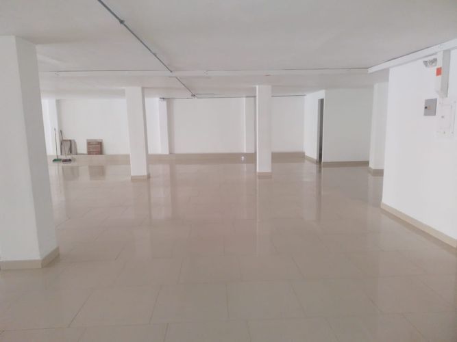 Local en arriendo en La Candelaria, Medellín, 798 m² · foto 3 de 14