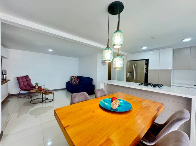 Apartamento de 3 alcobas en venta en Suramérica, Itagüí, 88 m² · foto 5 de 19