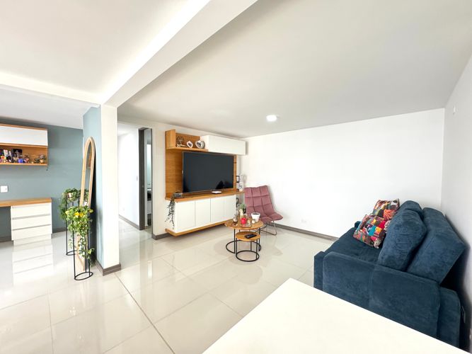 Apartamento de 3 alcobas en venta en Suramérica, Itagüí, 88 m² · foto 12 de 19
