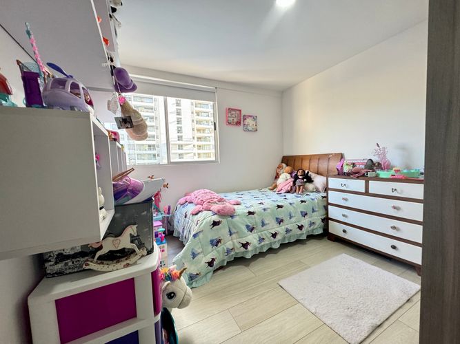 Apartamento de 3 alcobas en venta en Suramérica, Itagüí, 88 m² · foto 16 de 19