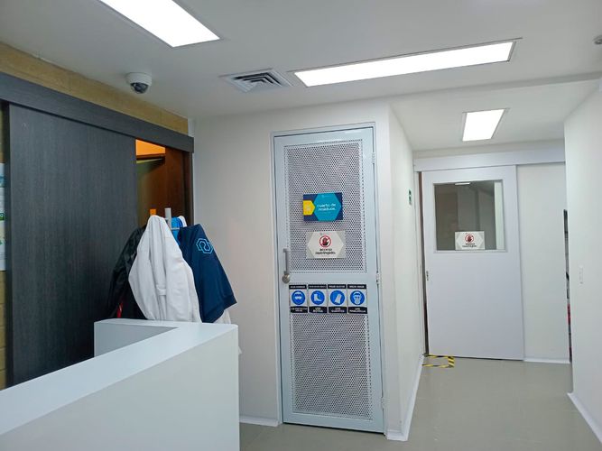 Oficina en arriendo en Cristo Rey, Medellín, 207 m² · foto 8 de 9