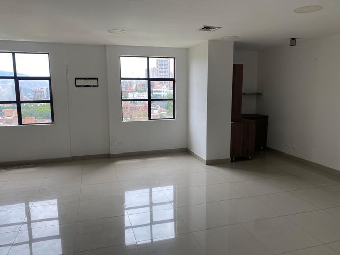 Oficina en venta en El Poblado, Medellín, 79 m² · foto 19 de 20