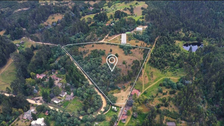 Lote en venta en Montana, La Calera, 33000 m² · foto 2 de 7