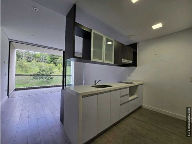 Apartamento de 1 alcoba en venta en Los Salados, El Retiro, 66 m² · foto 2 de 19
