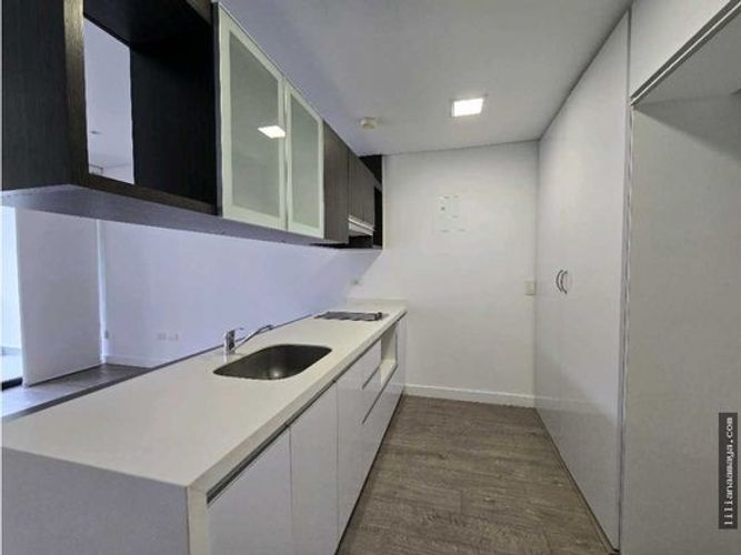 Apartamento de 1 alcoba en venta en Los Salados, El Retiro, 66 m² · foto 3 de 19
