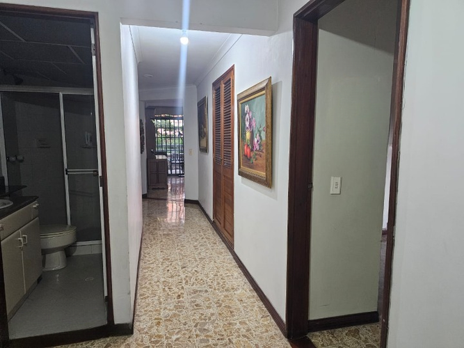 Apartamento de 3 alcobas en venta en Laureles, Medellín, 186 m² · foto 13 de 24