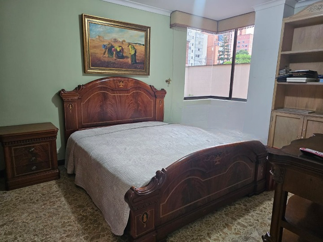 Apartamento de 3 alcobas en venta en Laureles, Medellín, 186 m² · foto 14 de 24