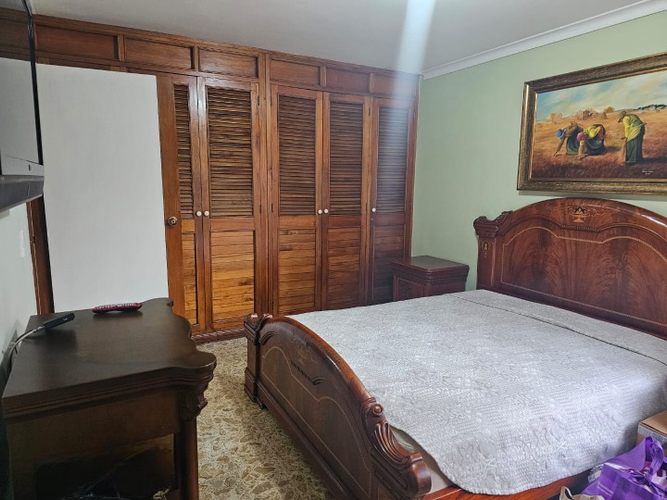 Apartamento de 3 alcobas en venta en Laureles, Medellín, 186 m² · foto 18 de 24
