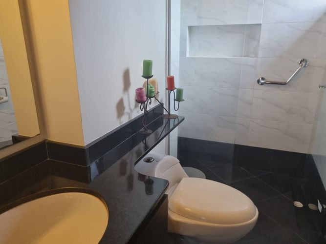 Casa de 3 alcobas en venta en El Retiro, 306 m² · foto 17 de 19