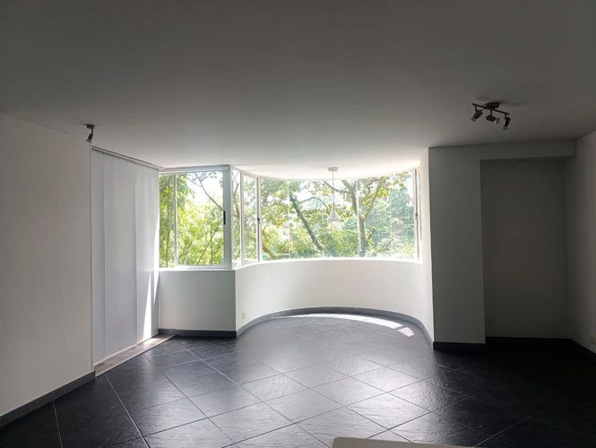 Apartamento de 3 alcobas en arriendo en San Lucas, Medellín, 95 m² · foto 14 de 20