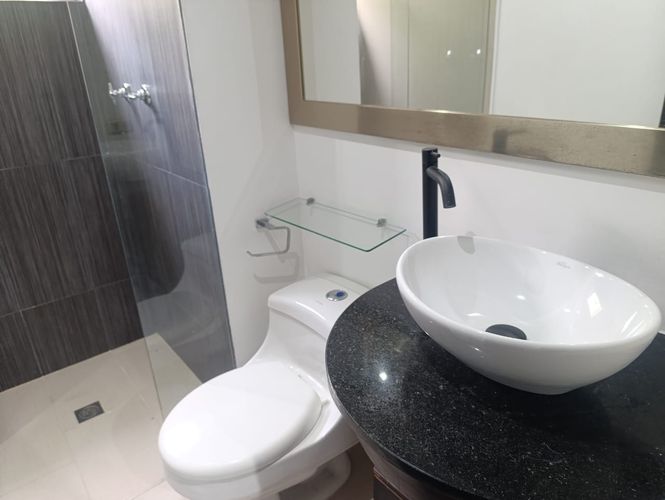 Apartamento de 3 alcobas en arriendo en San Lucas, Medellín, 95 m² · foto 20 de 20
