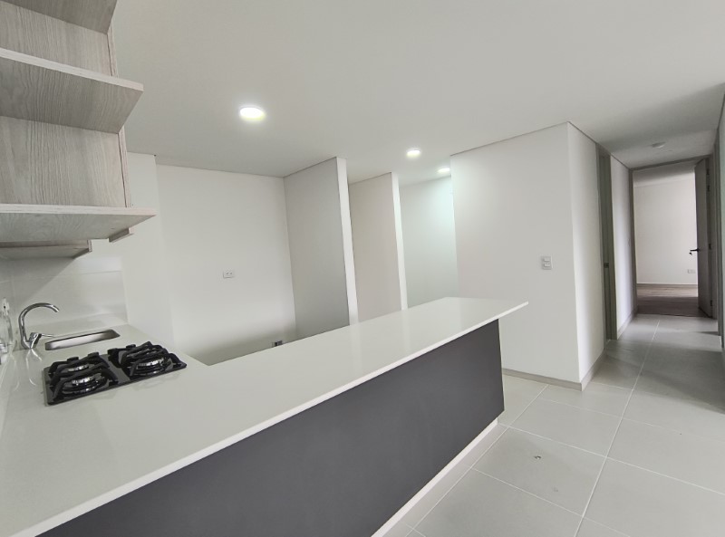 Apartamento en venta en Suramerica, Itagüí · foto 3 de 19