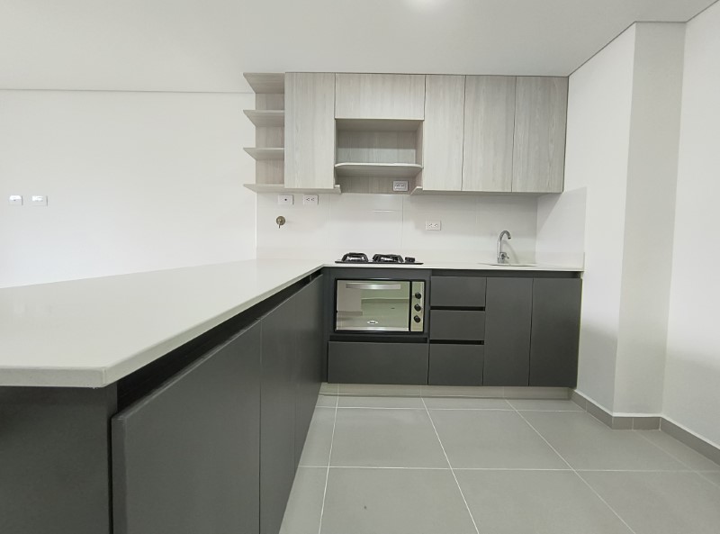 Apartamento en venta en Suramerica, Itagüí · foto 6 de 19