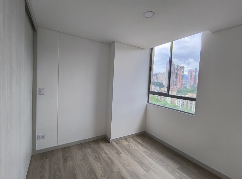 Apartamento en venta en Suramerica, Itagüí · foto 8 de 19