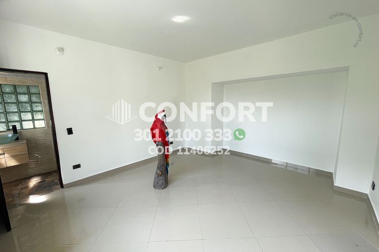 Casa de 11 alcobas en arriendo en Loma De Las Brujas, Envigado, 2000 m² · foto 21 de 24