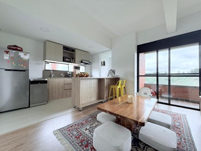 Apartamento de 3 alcobas en venta en El Porvenir, Rionegro, 92 m² · foto 5 de 8