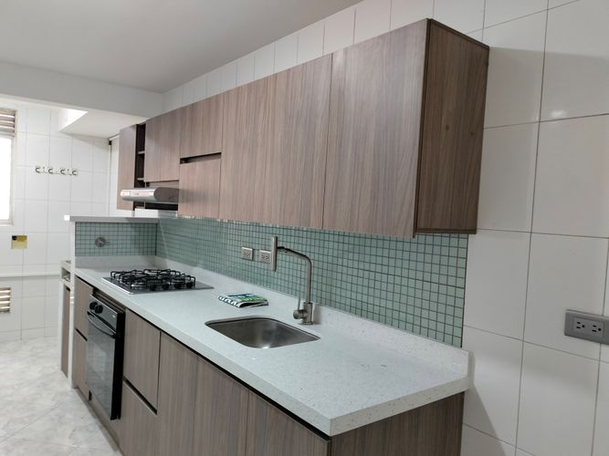 Apartamento de 3 alcobas en arriendo en Castropol, Medellín, 90 m² · foto 8 de 19