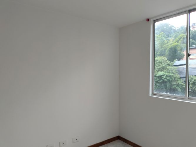 Apartamento de 3 alcobas en arriendo en Castropol, Medellín, 90 m² · foto 11 de 19