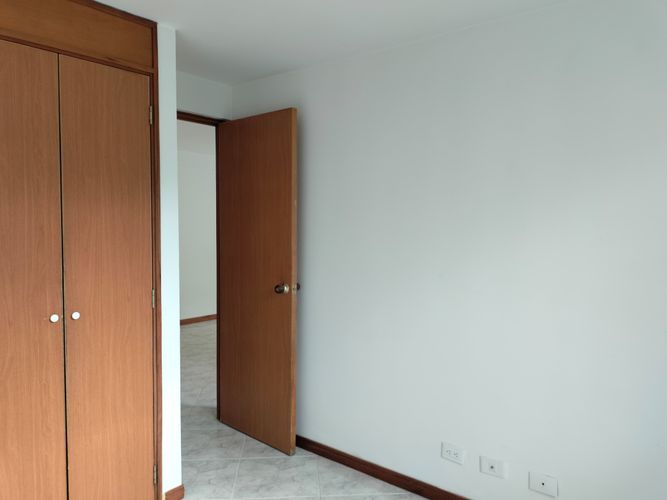 Apartamento de 3 alcobas en arriendo en Castropol, Medellín, 90 m² · foto 17 de 19