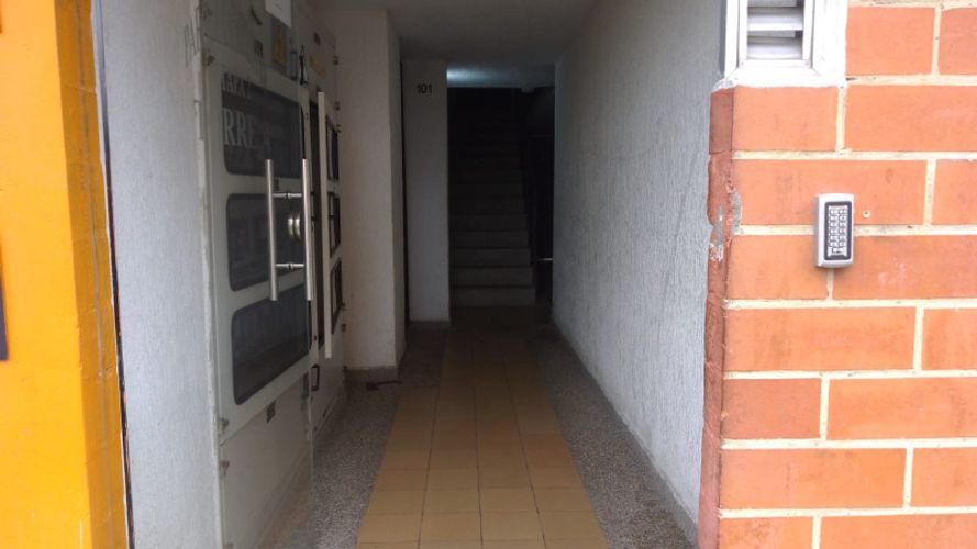 Apartamento de 1 alcoba en venta en El Dorado, Soacha, 50 m² · foto 13 de 19
