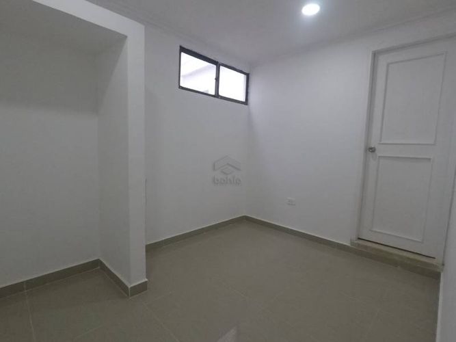 Edificio en venta en Urb. Rosendo Garces, Montería, 400 m² · foto 10 de 18
