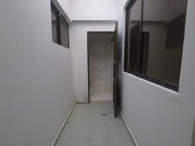 Edificio en venta en Urb. Rosendo Garces, Montería, 400 m² · foto 13 de 18