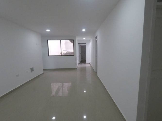 Edificio en venta en Urb. Rosendo Garces, Montería, 400 m² · foto 15 de 18
