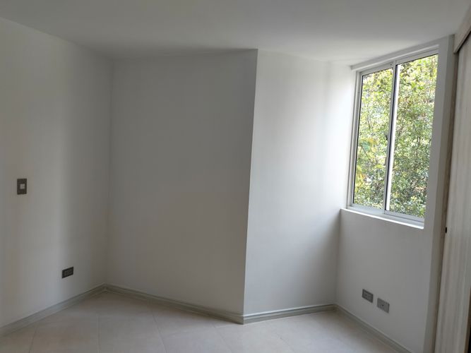 Apartamento en venta en El Poblado, Medellín · foto 3 de 18