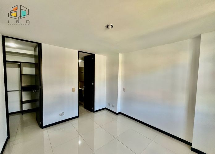 Apartamento de 3 alcobas en venta en Simesa, Medellín, 85 m² · foto 12 de 17