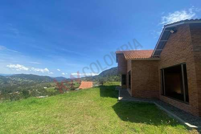 Casa en venta en El Hato, La Calera · foto 9 de 24