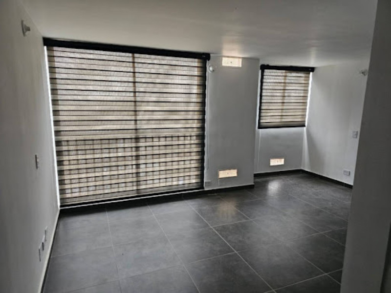Apartamento en venta en Fontibon, Bogotá · foto 2 de 23