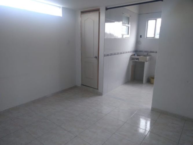 Edificio en venta en El Carmen, Mosquera, 1050 m² · foto 5 de 21