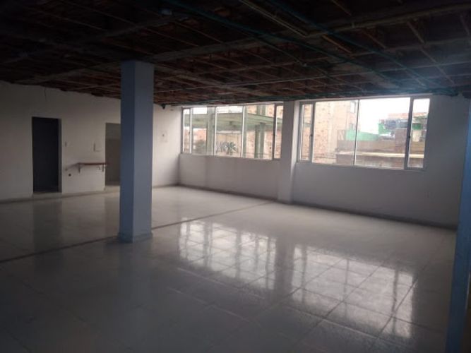 Edificio en venta en El Carmen, Mosquera, 1050 m² · foto 8 de 21