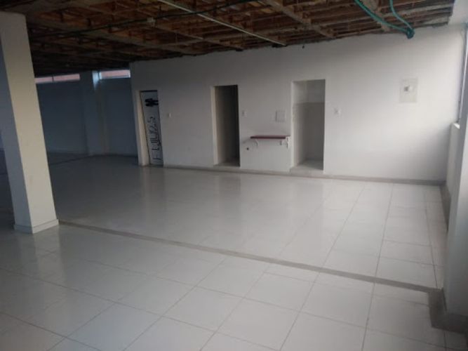 Edificio en venta en El Carmen, Mosquera, 1050 m² · foto 9 de 21