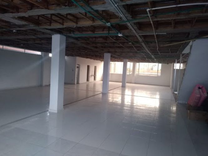Edificio en venta en El Carmen, Mosquera, 1050 m² · foto 15 de 21