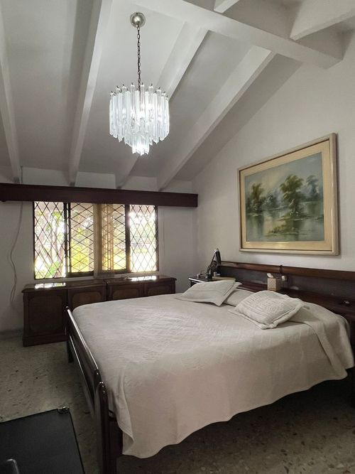 Casa de 5 alcobas en venta en La Flora, Cali, 450 m² · foto 8 de 12