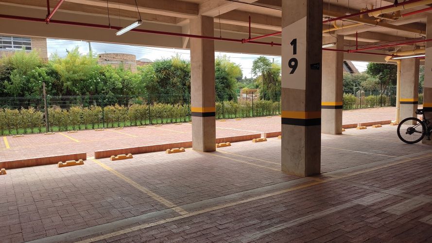 Apartamento de 1 alcoba en venta en Guaymaral, Bogotá, 73 m² · foto 14 de 24