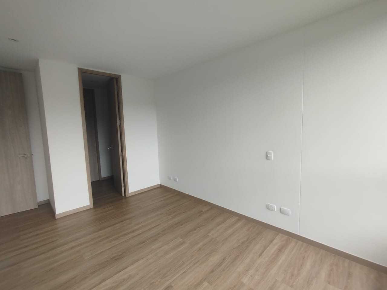 Apartamento en arriendo en Yarumal, Rionegro · foto 16 de 18