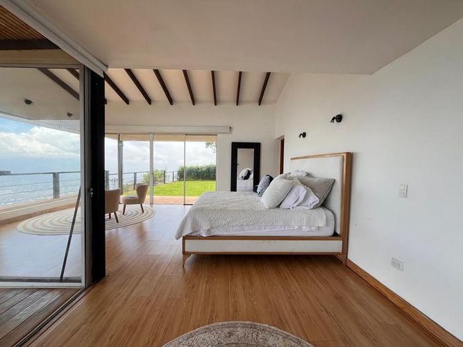 Casa de 4 alcobas en arriendo en Conjunto Residencial Isla Fuerta, Envigado, 450 m² · foto 9 de 19