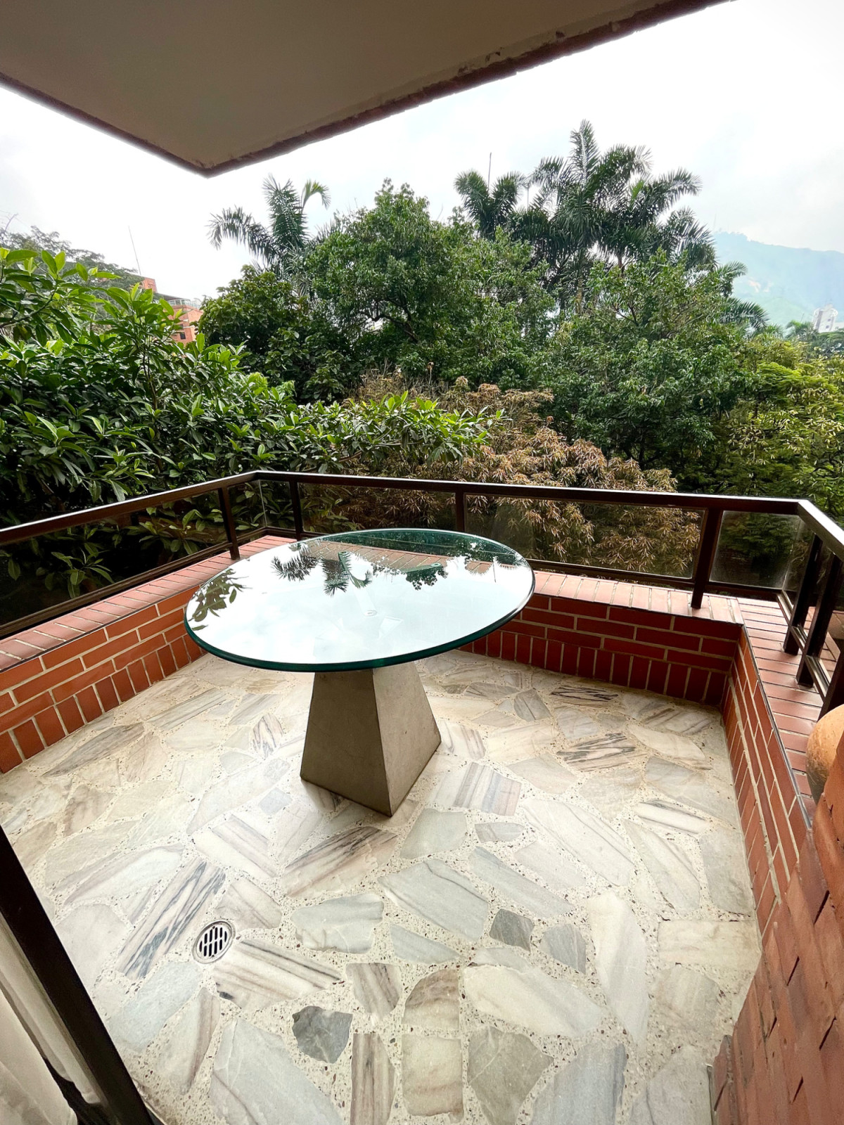 Apartamento en venta en La Arboleda, Cali · foto 3 de 19