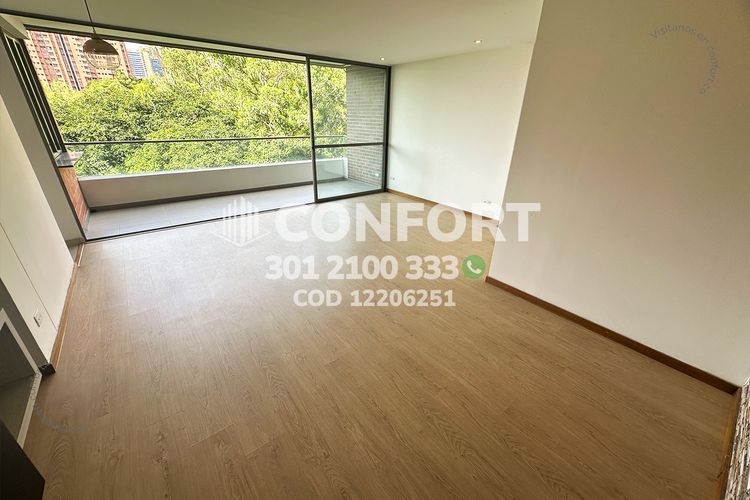 Apartamento de 3 alcobas en arriendo en Los Balsos, Medellín, 114 m² · foto 2 de 24