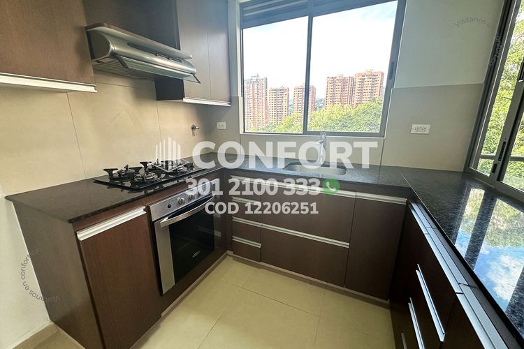 Apartamento de 3 alcobas en arriendo en Los Balsos, Medellín, 114 m² · foto 7 de 24