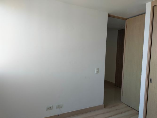 Apartamento de 3 alcobas en arriendo en El Poblado, Medellín, 128 m² · foto 13 de 20