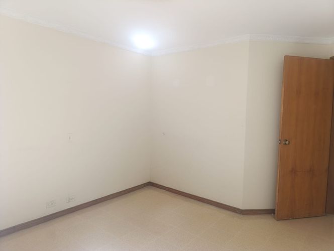 Apartamento de 3 alcobas en arriendo en El Poblado, Medellín, 140 m² · foto 8 de 16
